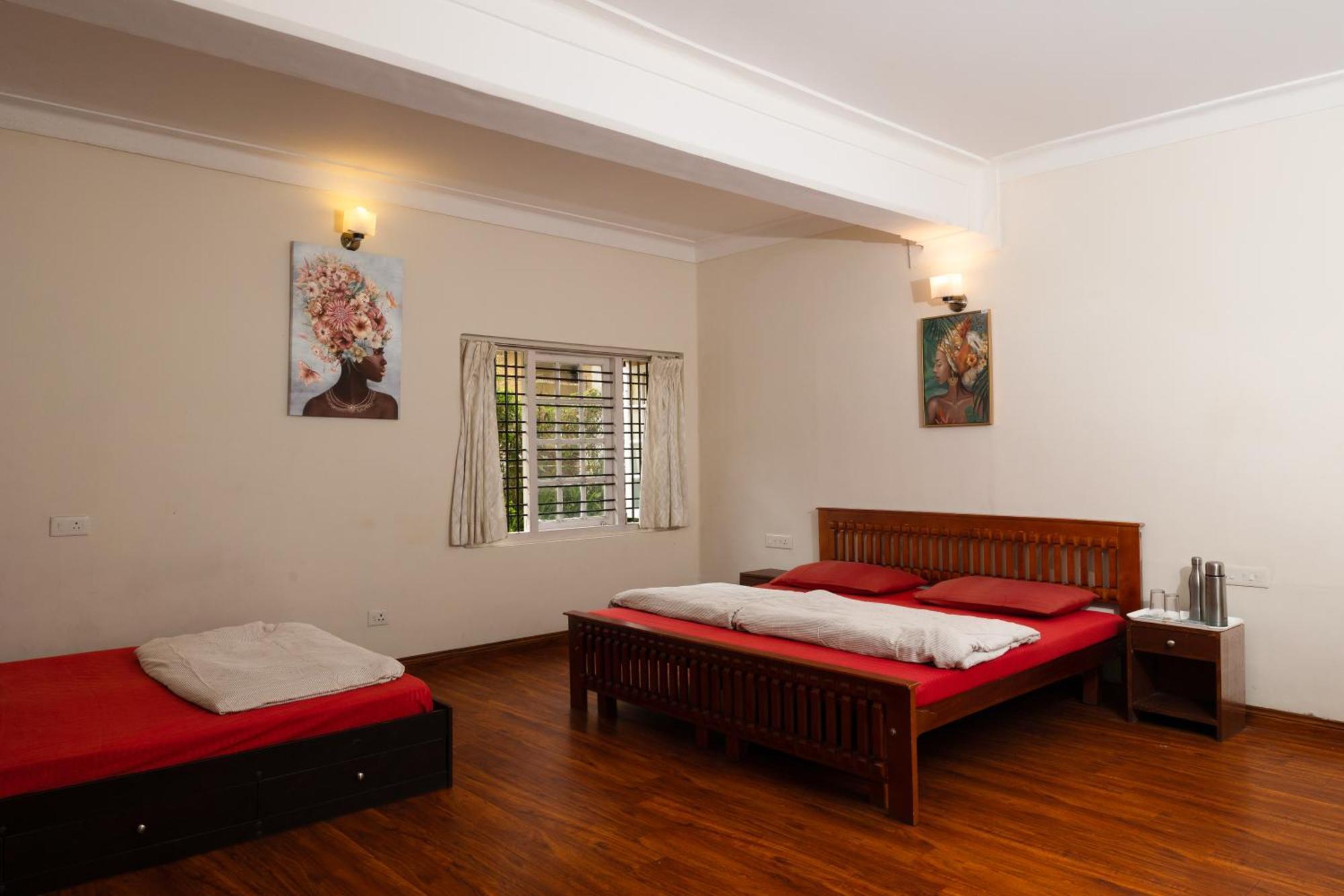 אוטי Colonels Inn מראה חיצוני תמונה